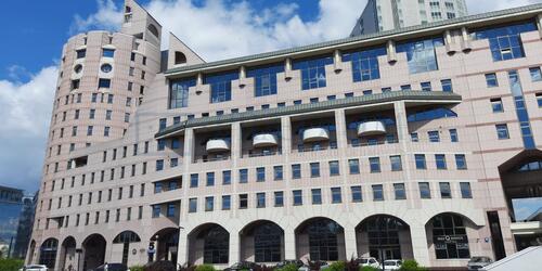 Риверсайд Тауэрс