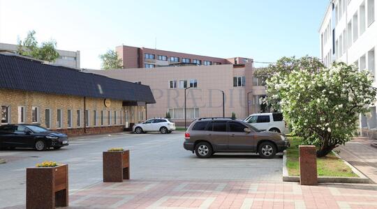 Орджоникидзе 11 - Офисная недвижимость