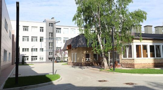 Орджоникидзе 11 - Офисная недвижимость