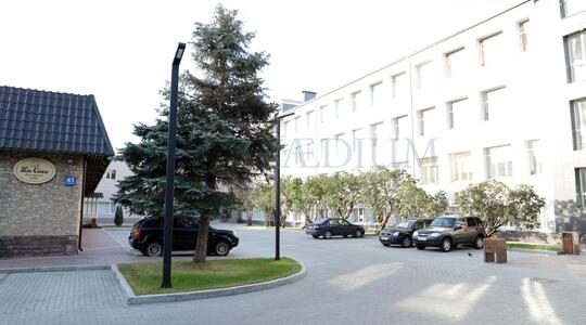 Орджоникидзе 11 - Офисная недвижимость